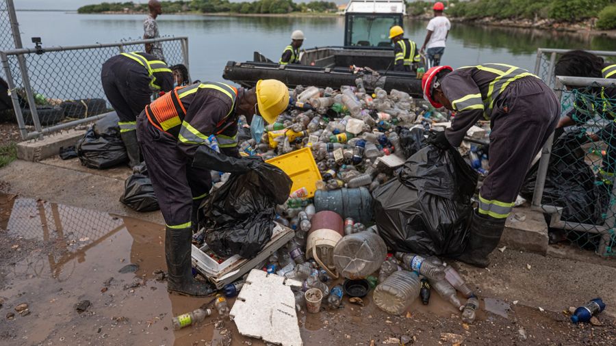 waste management, ocean waste management, ocean plastic, ocean plastic pollution, gpgp, the ocean cleanup, ocean cleanup, clean oceans, river pollution, river waste management, river waste, river plastic pollution