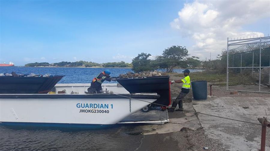 waste management, ocean waste management, ocean plastic, ocean plastic pollution, gpgp, the ocean cleanup, ocean cleanup, clean oceans, river pollution, river waste management, river waste, river plastic pollution