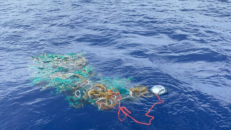 ocean plastic pollution solutions, cleaning ocean, The Ocean Cleanup ADIS, Ocean plastic pollution, help clean ocean, donate a boat